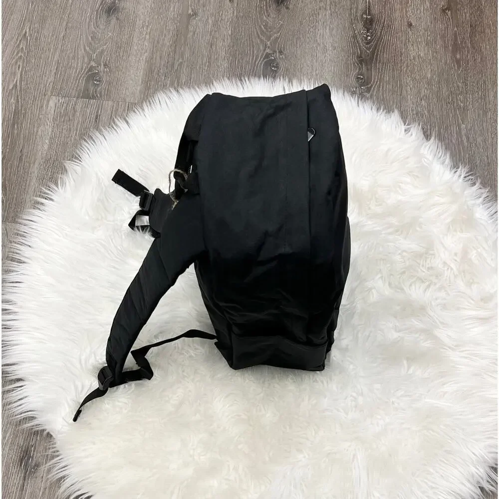 Kono Basic Black Backpack - Back To School 16